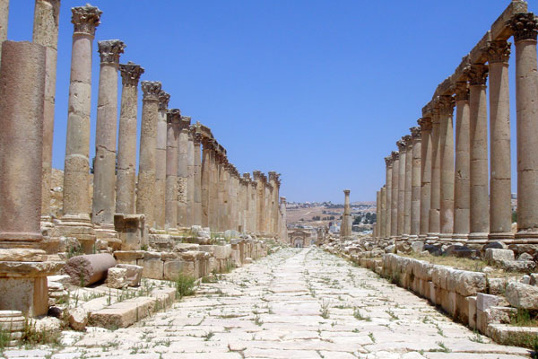 Jordania | Antyczne ruiny w Jerash